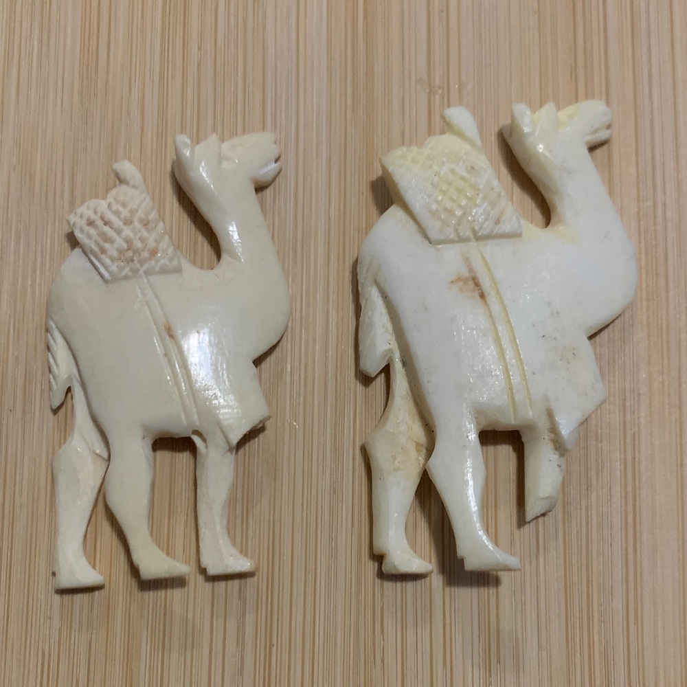 Vintage Bone Camel Beads